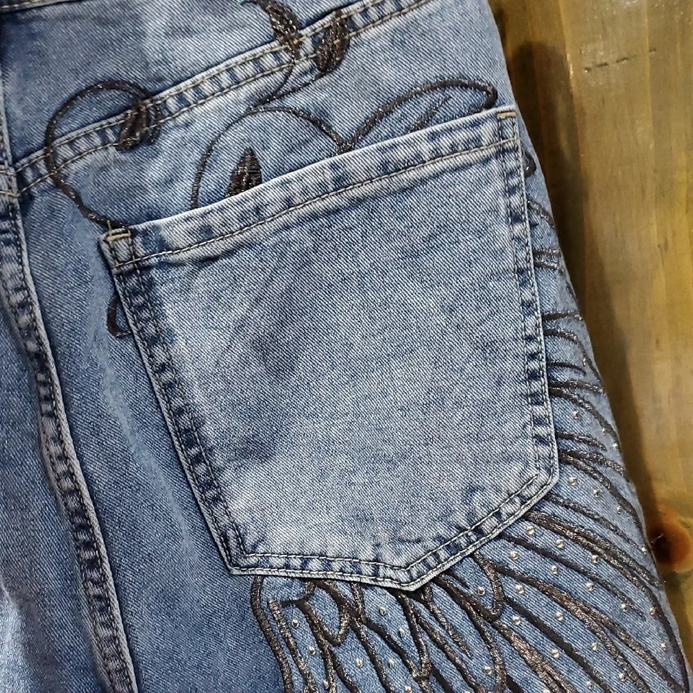 Austin Landing Embroidered Denim Long Shorts with Wing Design